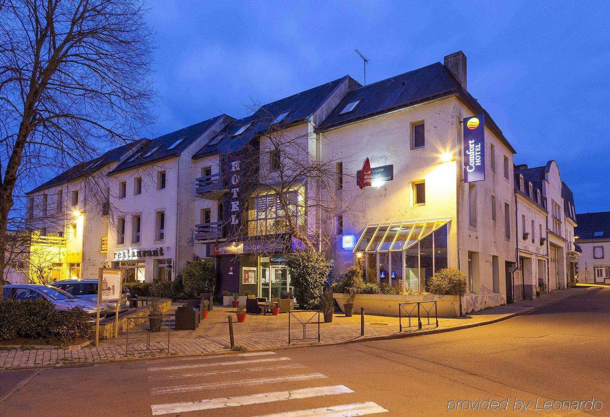 Comfort Hotel Rosporden Concarneau Exterior foto