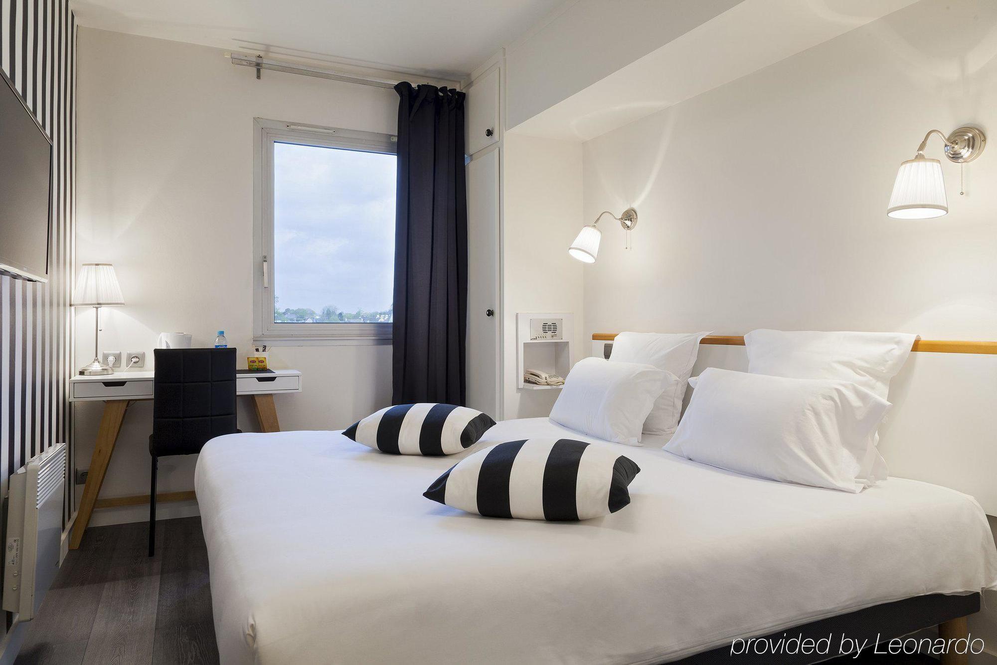 Comfort Hotel Rosporden Concarneau Exterior foto